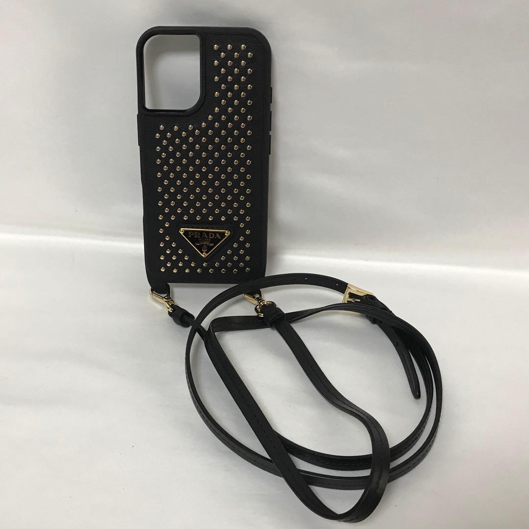PRADA レザー iPhone16 ケース ショルダーストラップ