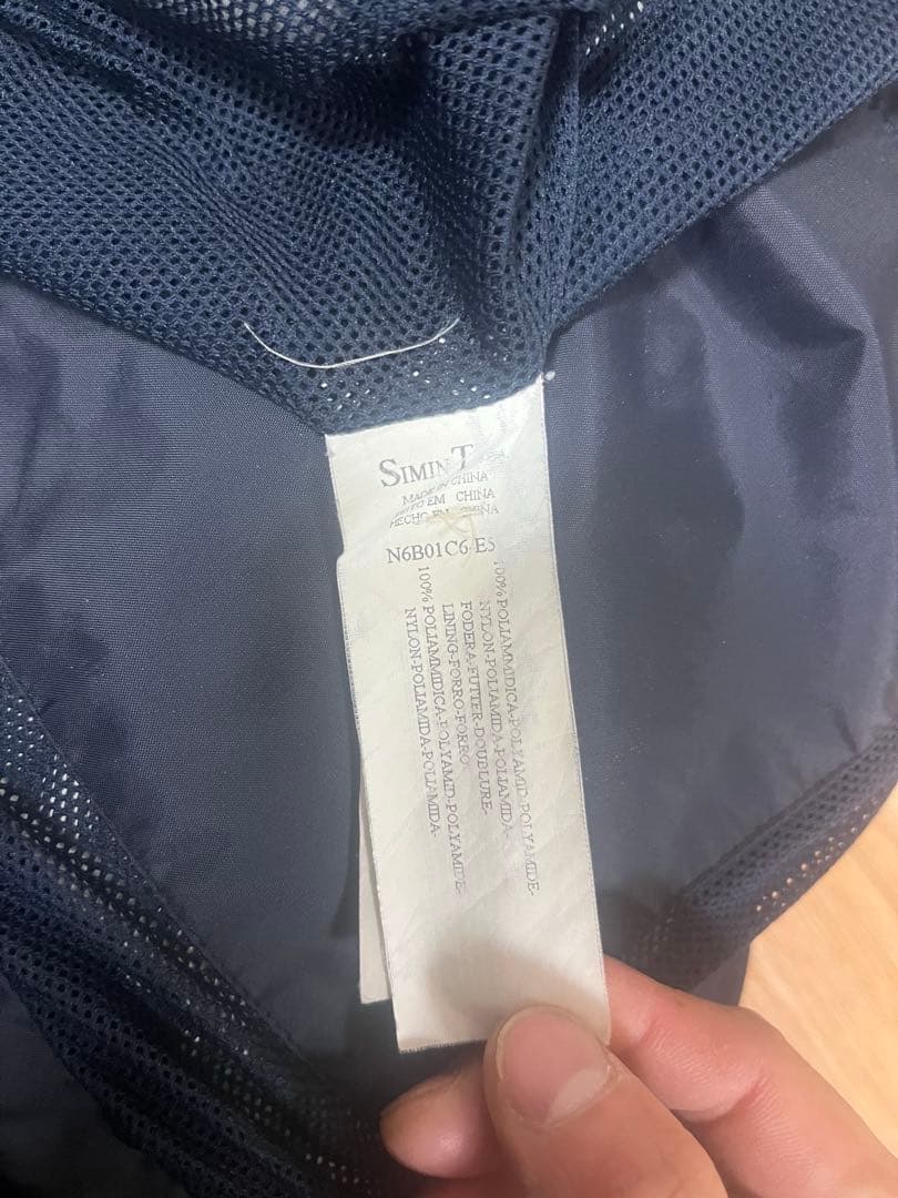 90s ARMANI JEANS ナイロンジャケット　短丈　ワイド　ネイビー