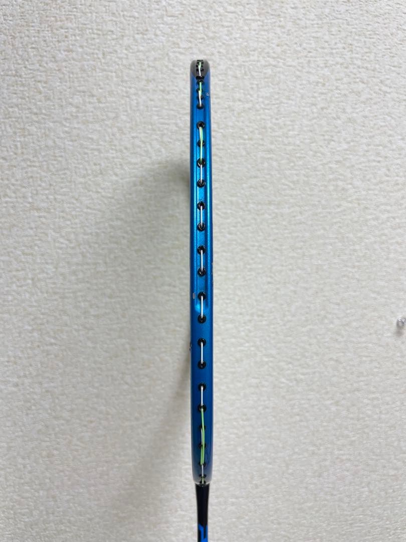 ヨネックスアストロクス77ブルー