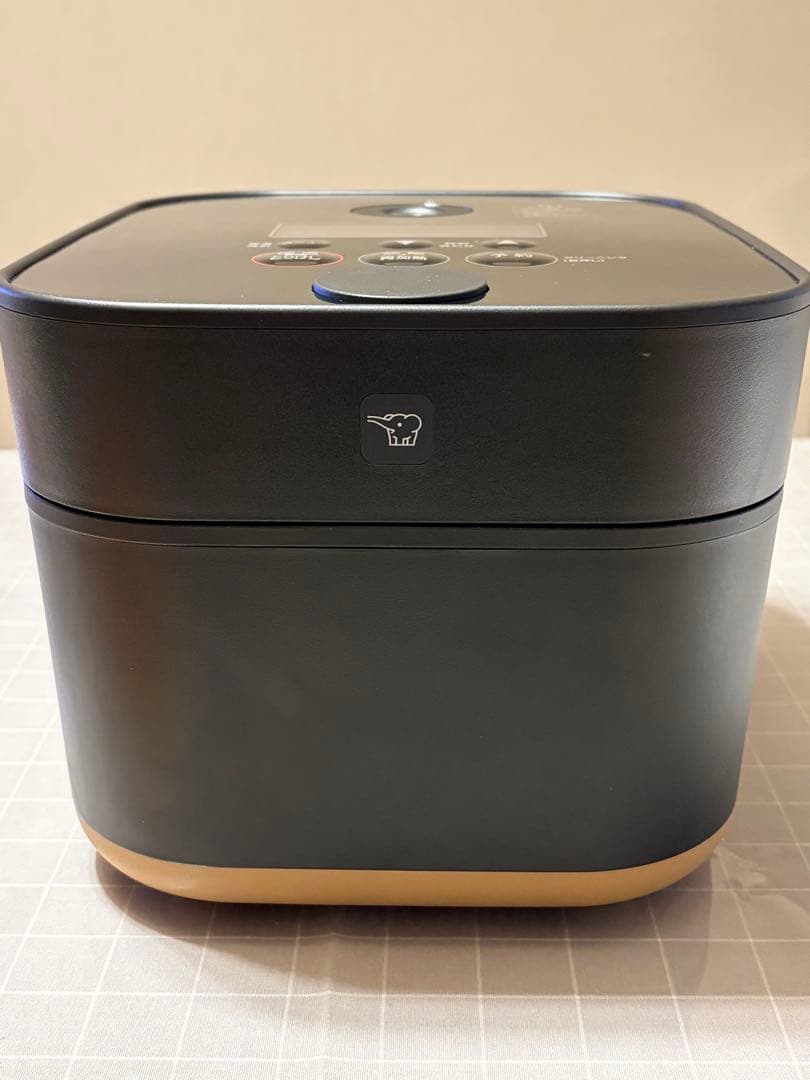 【内蓋新品】象印 炊飯器 NW-SA10 ブラック（箱のみ）