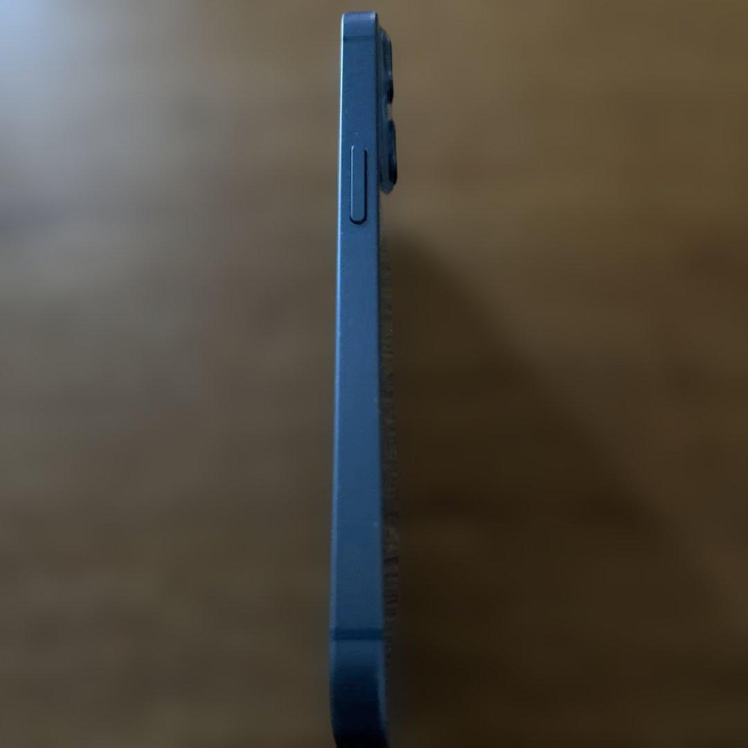 iPhone13 128GB 箱、ケーブル付き