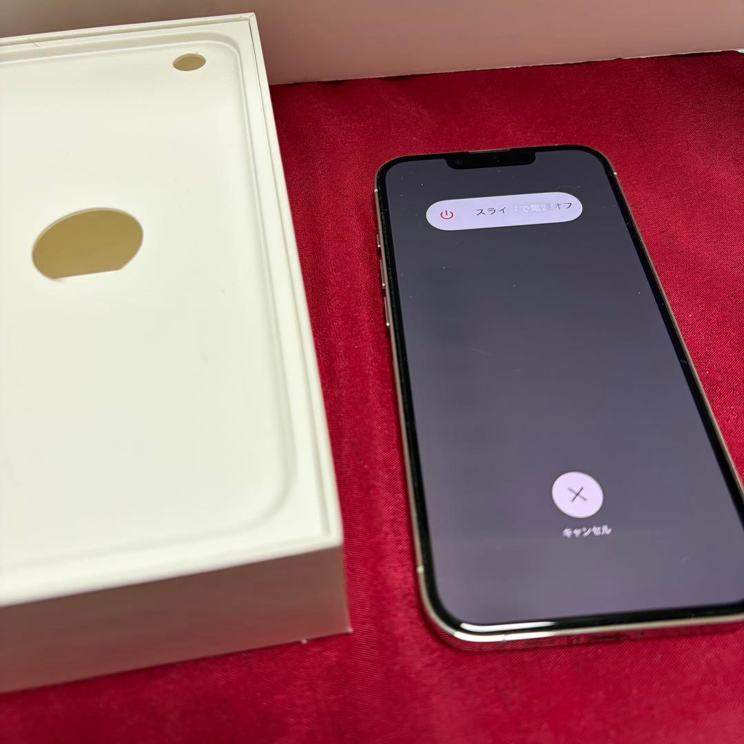 美品　iPhone 13 Pro、512GB本体　シルバー　SIMフリー