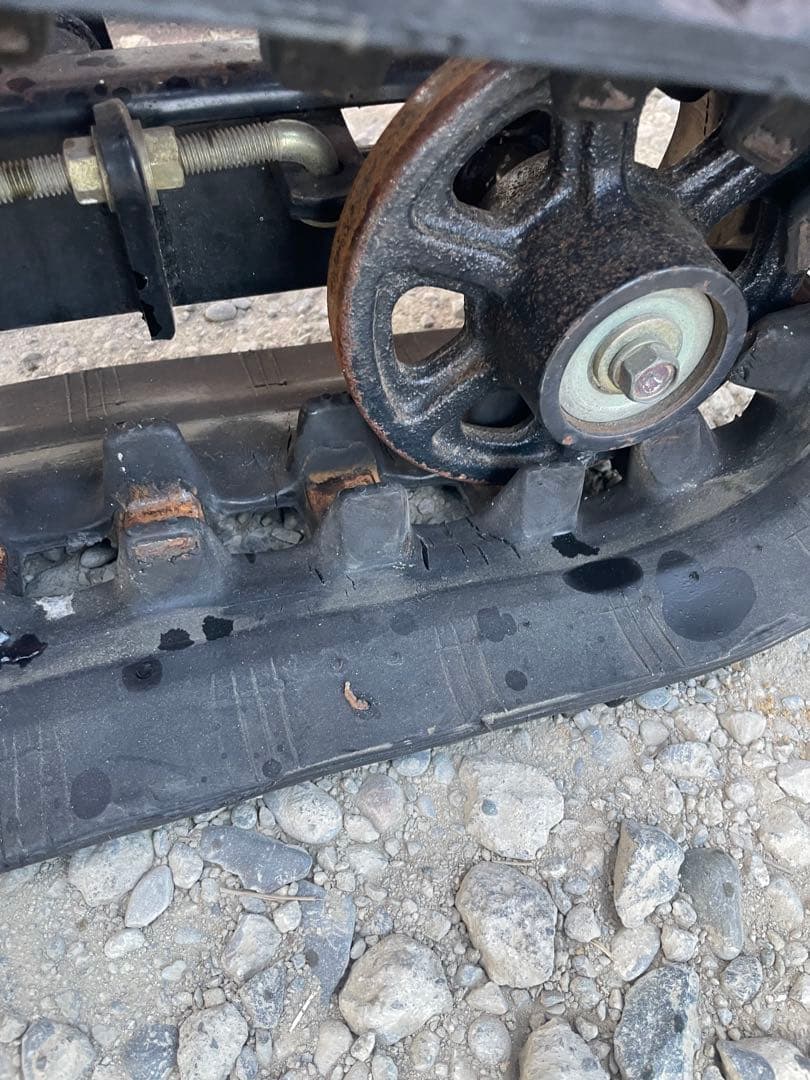 SSS先生にご購入いただきました。 ヤナセ除雪機　8-9G　　中古品