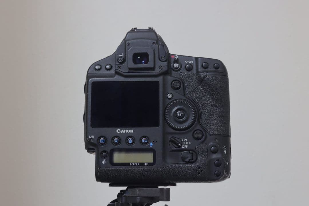 【匿名配送】EOS 1DX MarkⅡ ジャンク 本体のみ