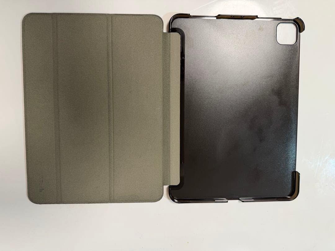 iPad Pro 11インチ 512GB A1934 スペースグレイ ケース付き