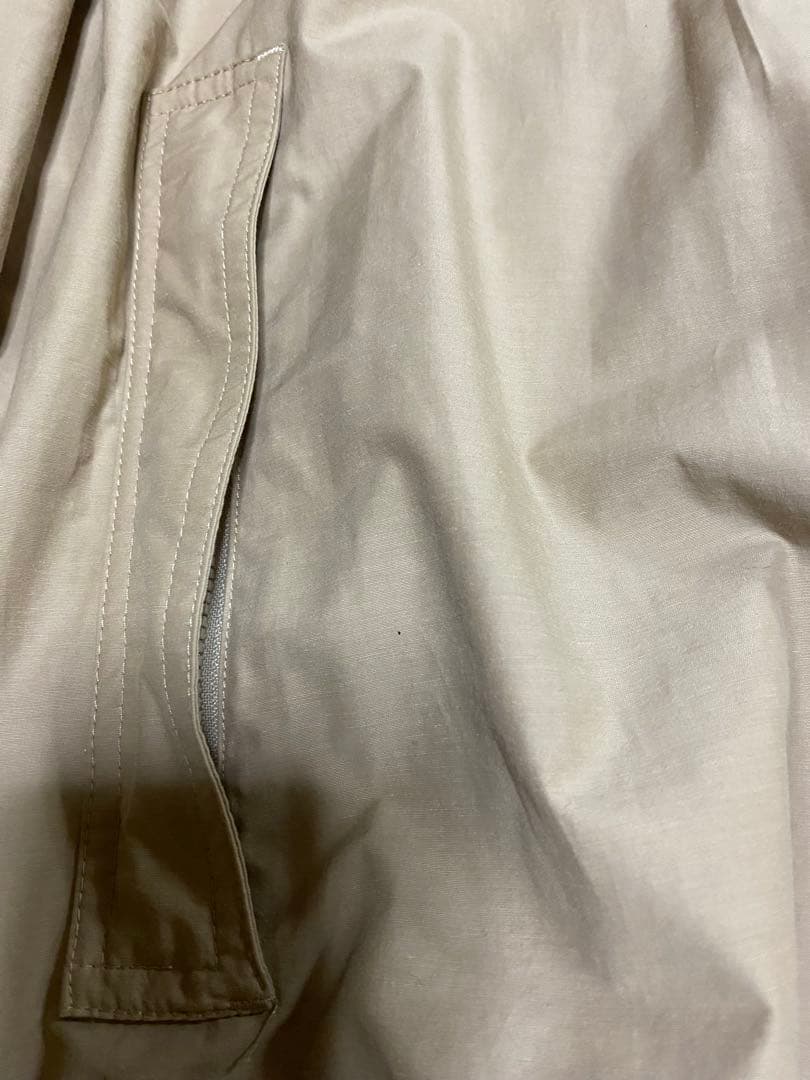 peateピート　ナイロンブルゾン