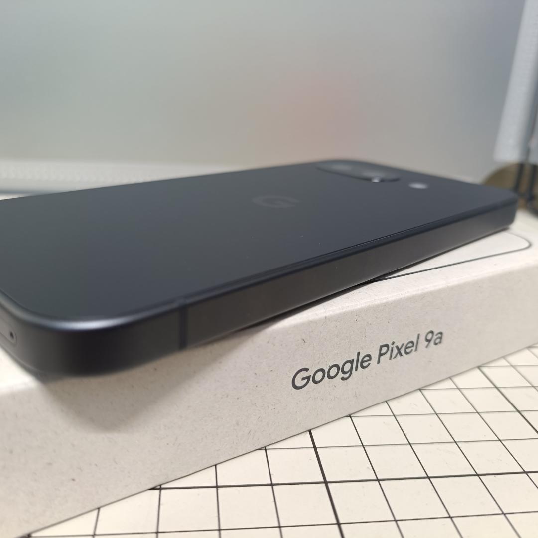 Google Pixel 9a 128GB Obsidian 未使用