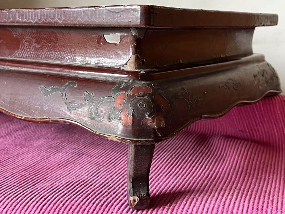 骨董品 18-19世紀の漆器 朱塗 螺鈿 机 中国？韩国？日本？