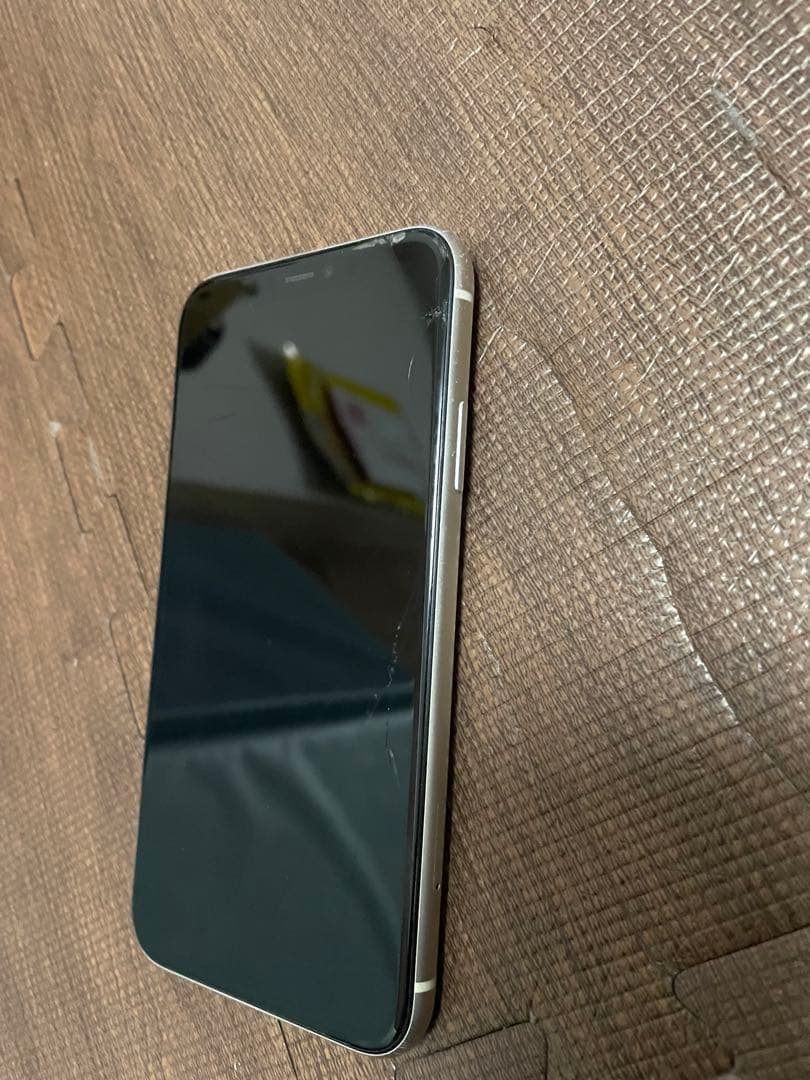 iPhone 11 128GB ジャンク扱い
