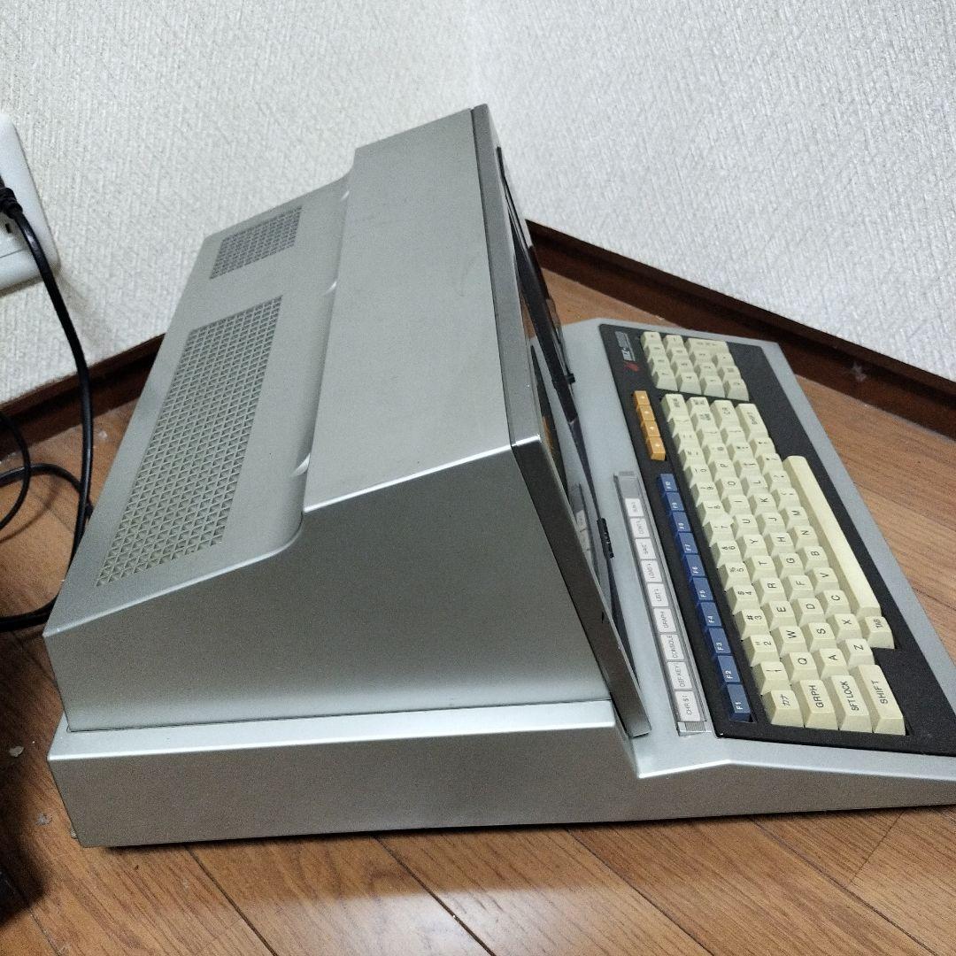 SHARP MZ-2000パソコン