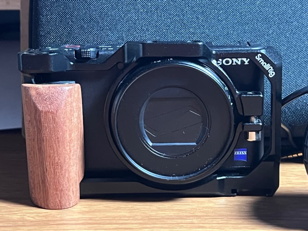SONY VLOGCAM ZV-1 ＋広角レンズ＋外付マイク＋バッテリ充電器