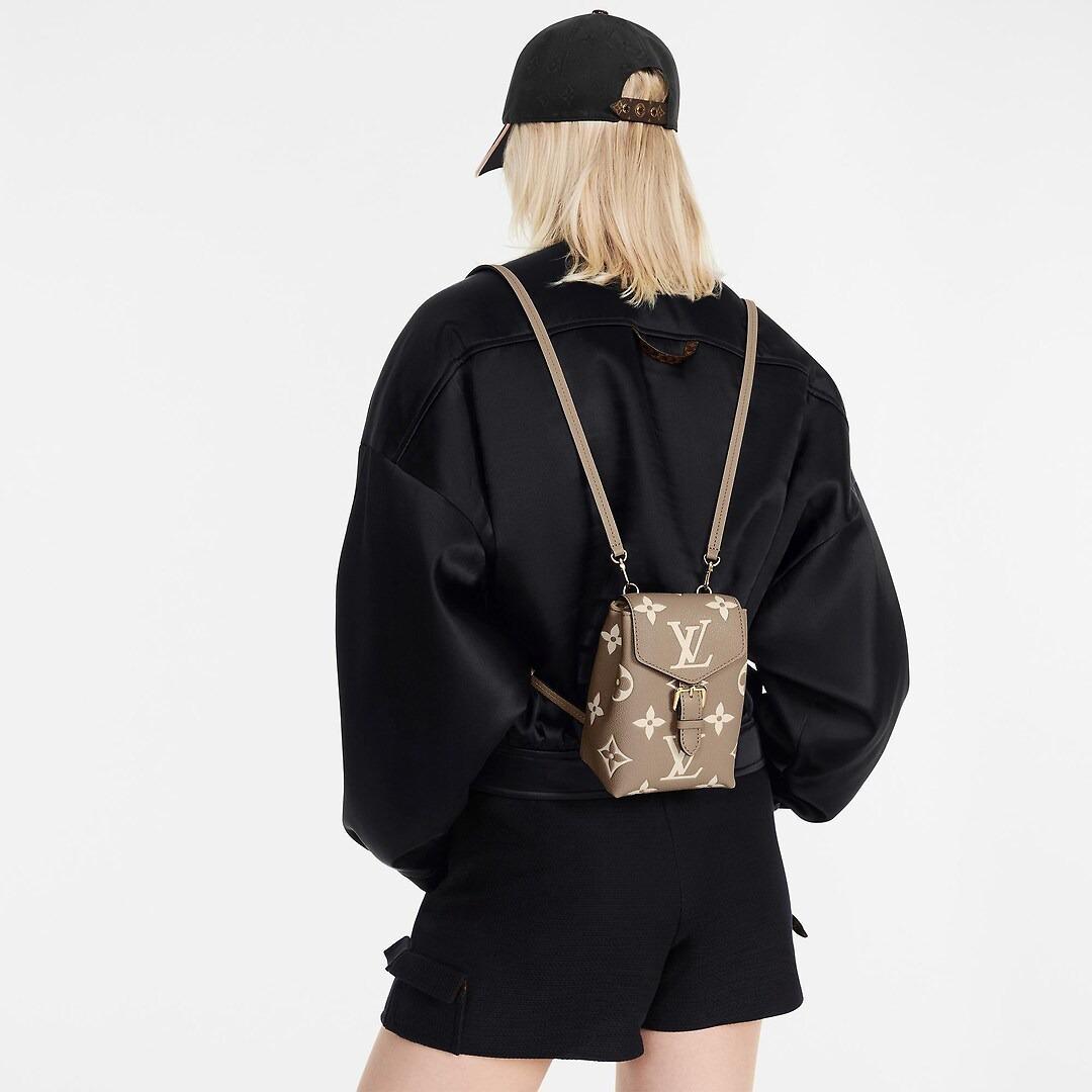 Louis Vuitton タイニーバックパック
