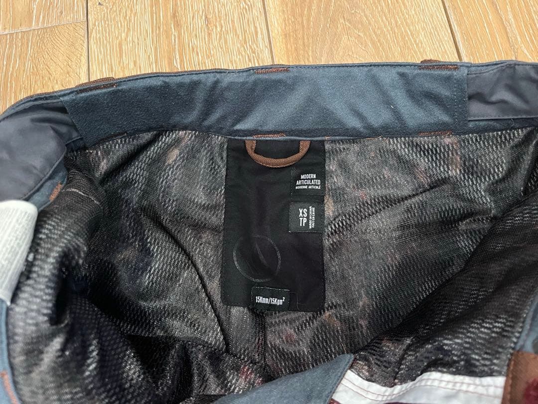 Volcom スノーボードウェア 上下セット メンズ レディース ユニセックス