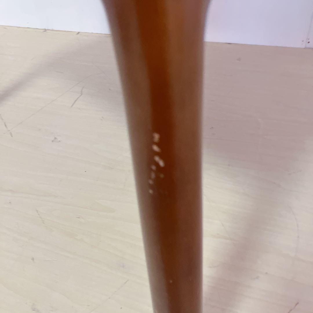 Oliver オリバー　肘掛けつき　ダイニングチェア　　　カラーグリーン　椅子