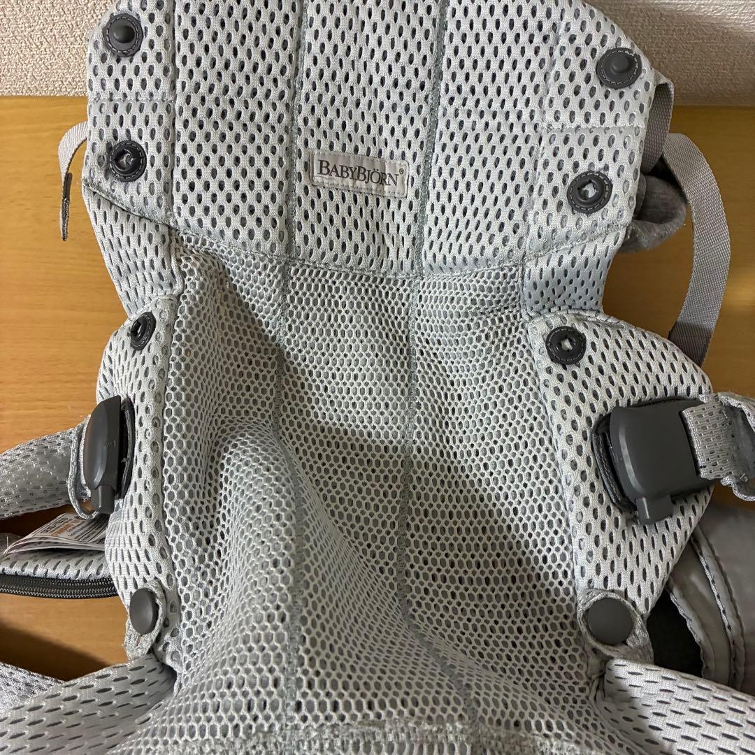 ベビービョルン ハーモニー メッシュ シルバー 抱っこ紐