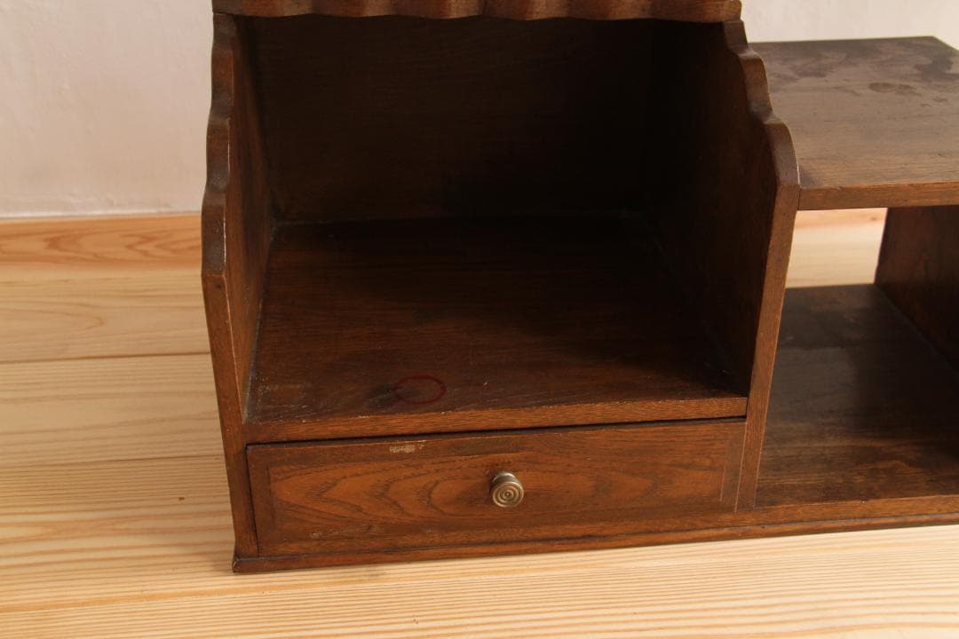 棚　飾り棚　木製　アンティーク