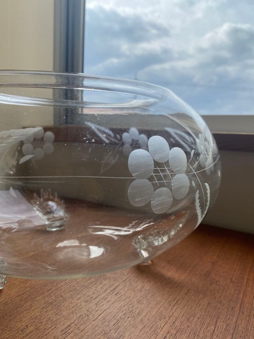 昭和レトロ　脚付金魚鉢