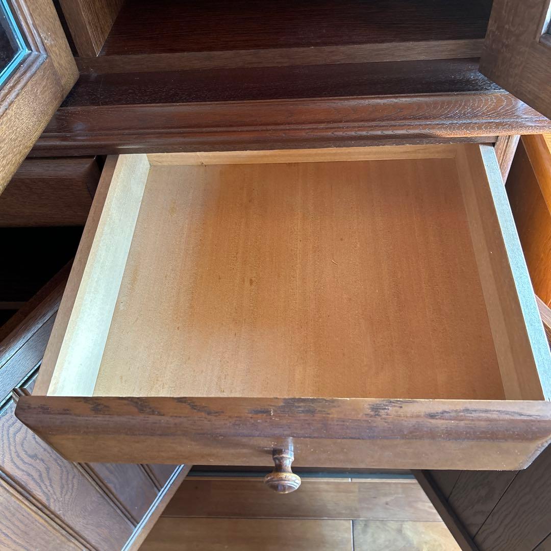 送料込　IDC大塚家具 起立木工社製 3面ステンドグラス オーク材 食器棚