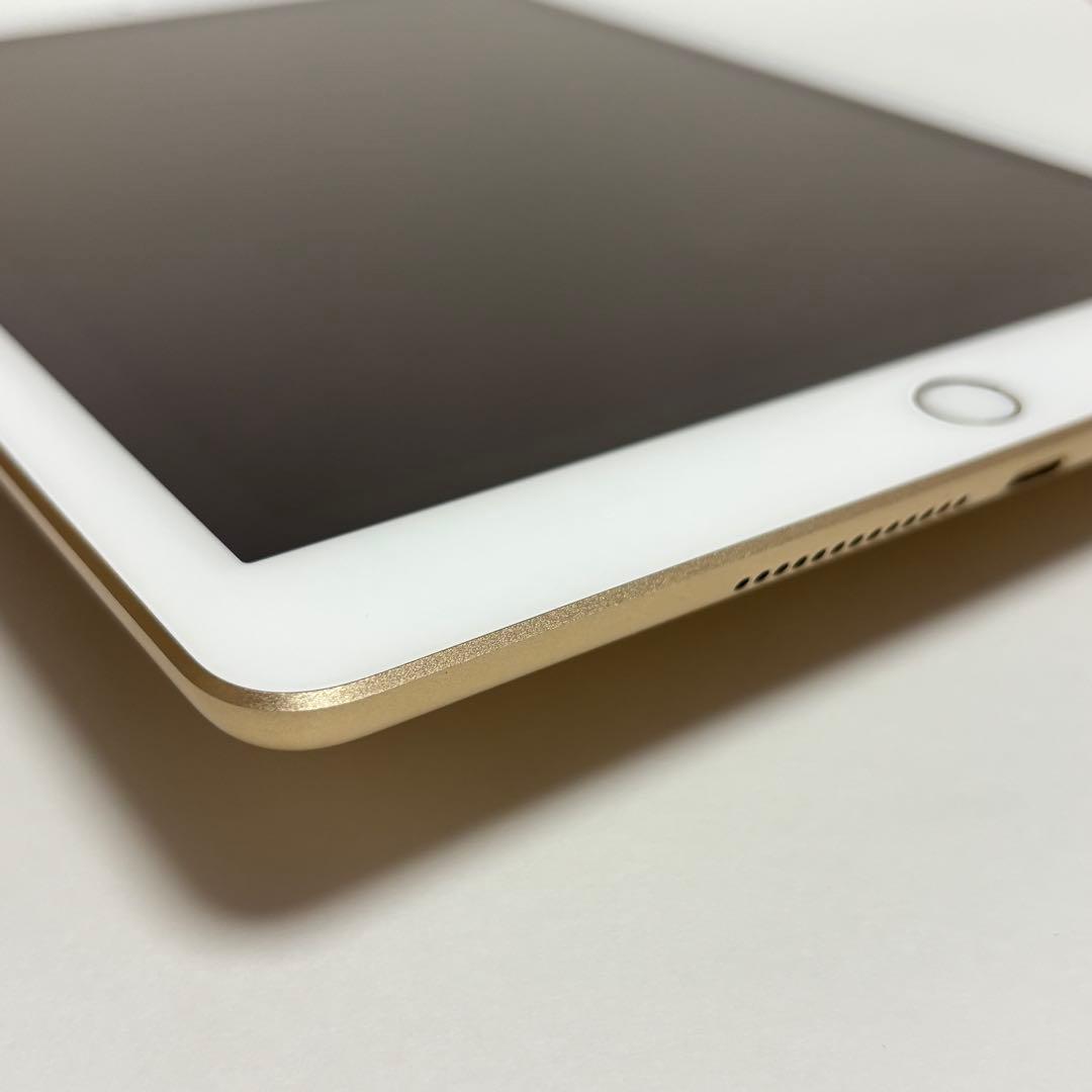 M*様 Apple iPad◆第5世代Wi-Fi+Cellular 128GB/