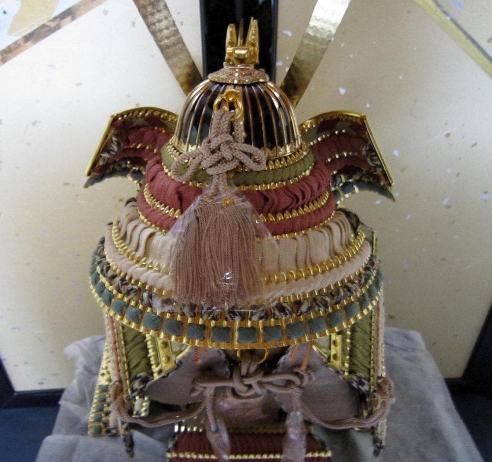 ５月人形 10号 鎧飾り（甲冑） じゅらく 正絹縅　〖仰秀作〗