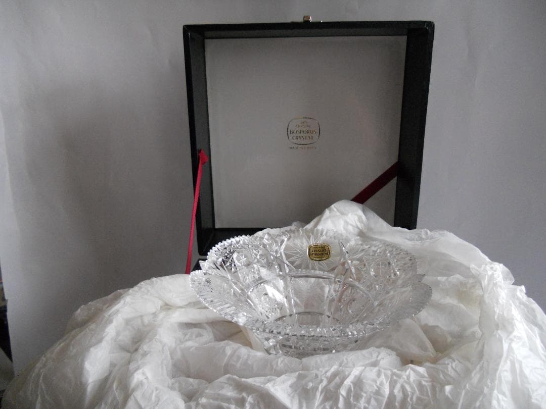 花瓶 クリスタルガラス ボスポラスクリスタル 希少 レア 入手困難 花器 です。