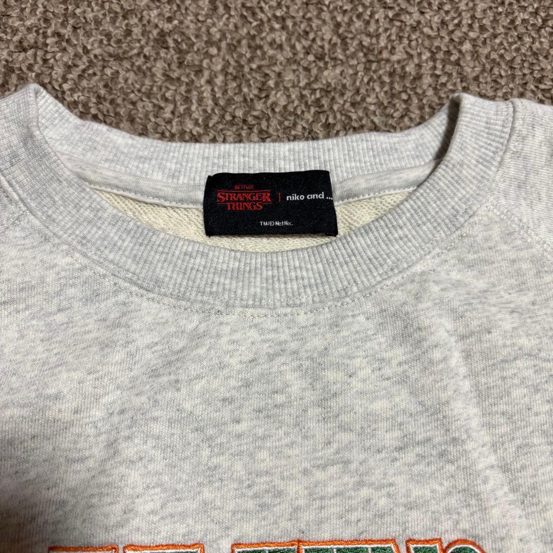 ストレンジャー・シングス コラボスウェット Mサイズ