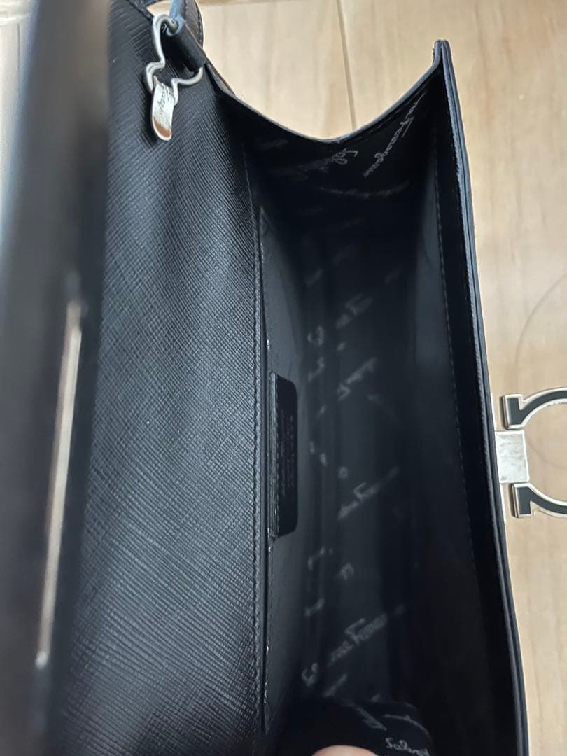 ⭐️Lea⭐️　サルバトーレフェラガモ