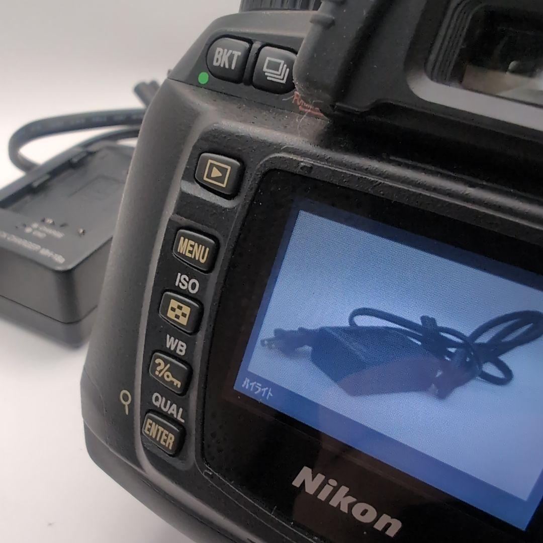 Nikon D70s ボディ レンズ AF-s 18-55mmf3.5-5.6