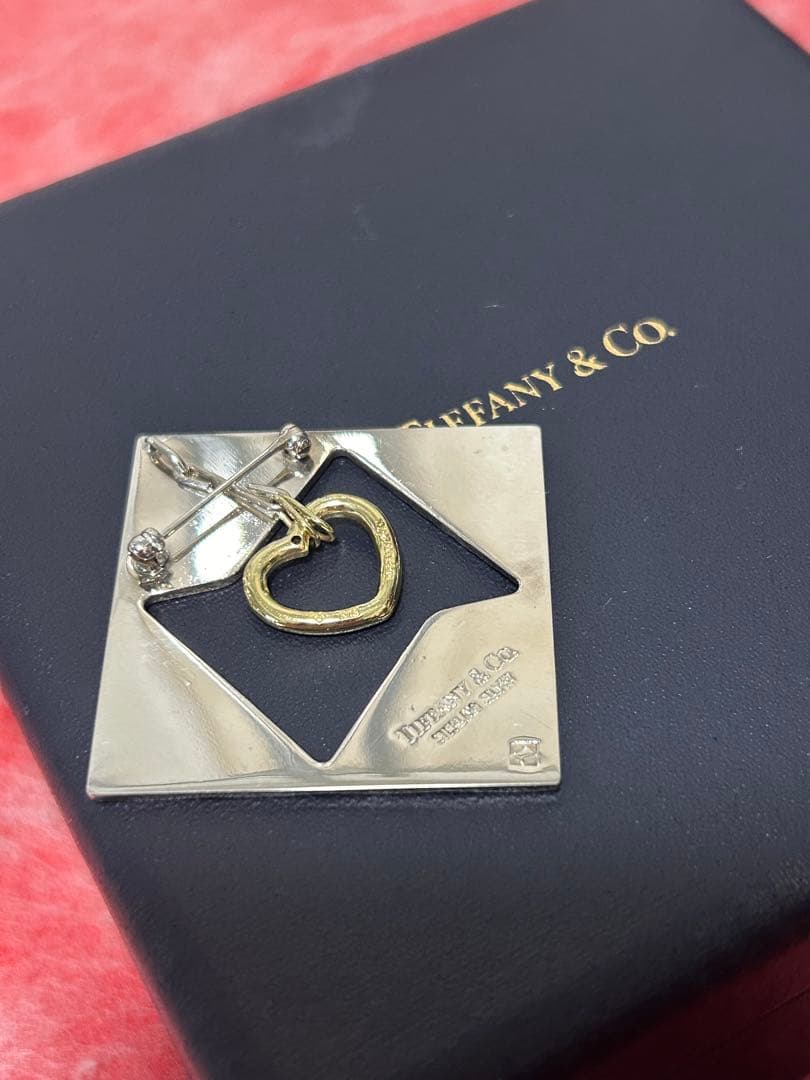 美品Tiffanyヴィンテージ　シルバーブローチレア　K18刻印あり