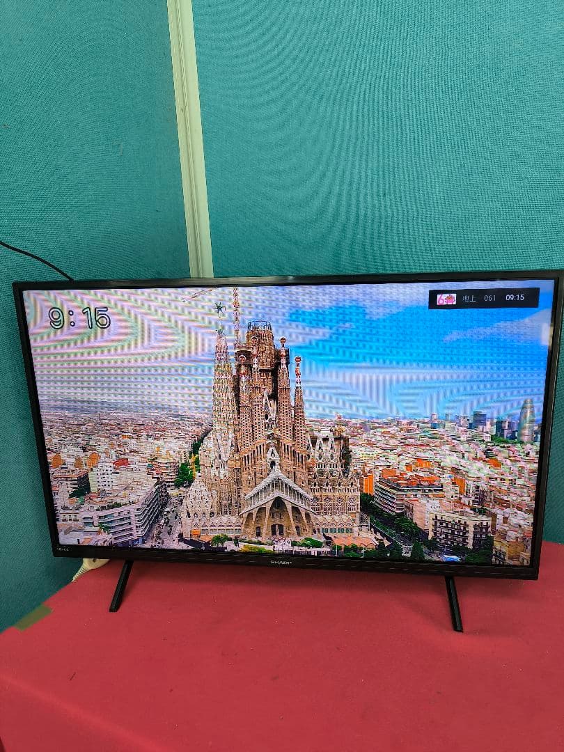 2023年製　シャープ32V型 液晶テレビ 2T-C32EF1 ネット動画対応
