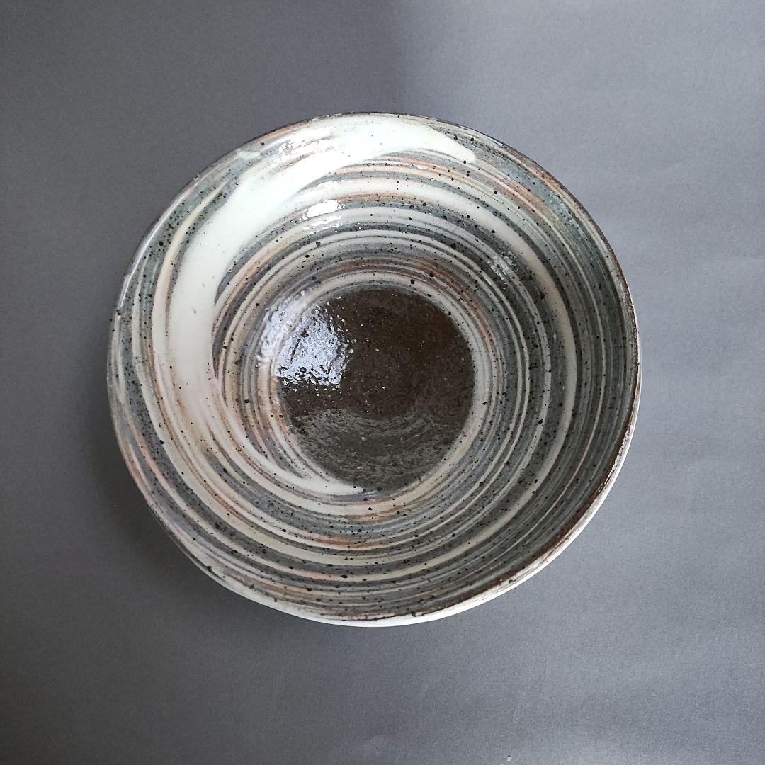 中里隆　唐津焼器(２ケ一括)　 唐津刷毛目碗、絵唐津四方鉢