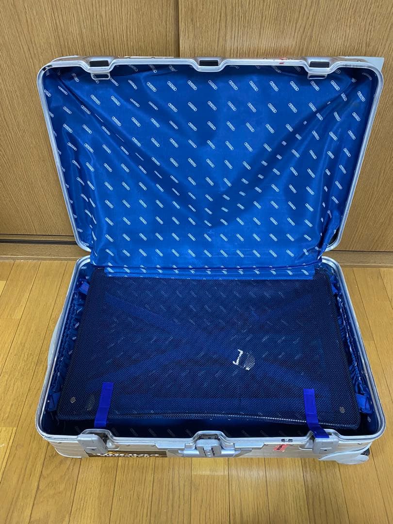 RIMOWA キャリーケース