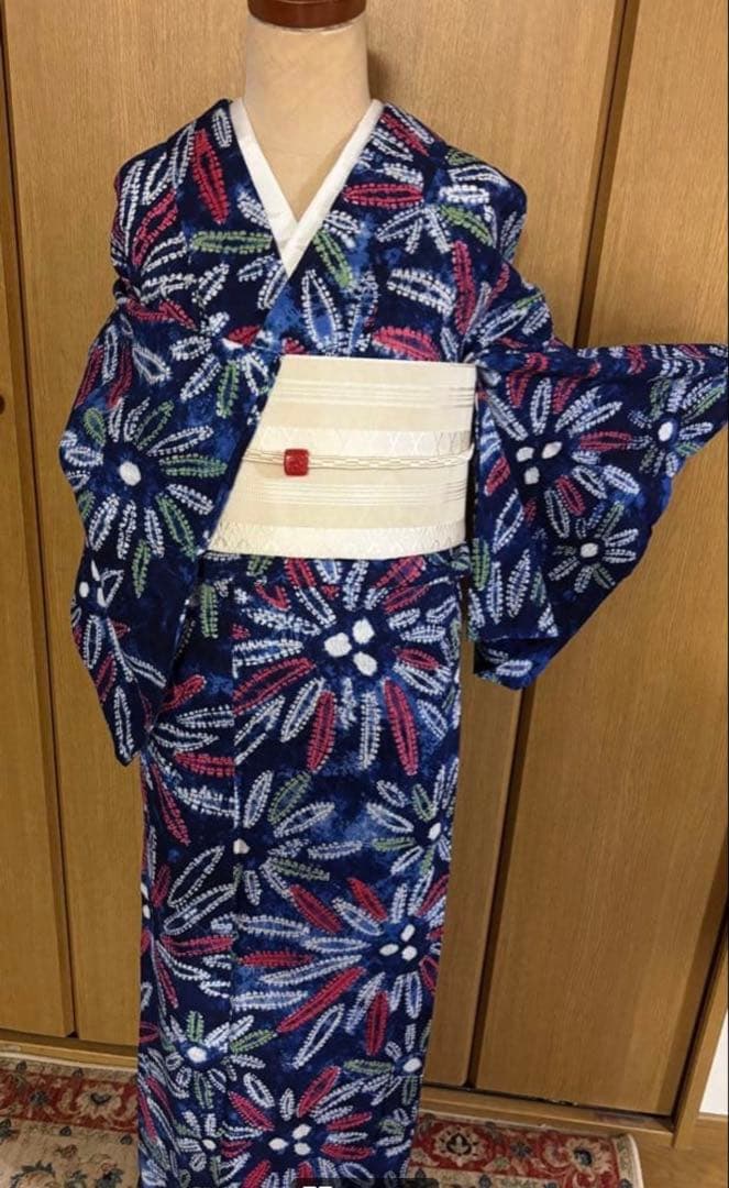 有松鳴海絞り浴衣　藍染タイダイ 大輪の花火？合わせ縫絞、小帽子絞　浴衣単品