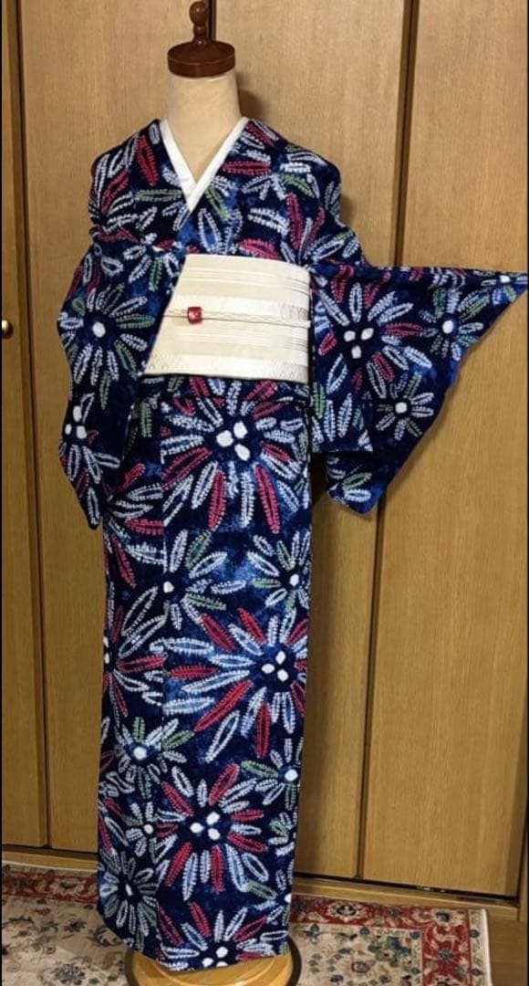 有松鳴海絞り浴衣　藍染タイダイ 大輪の花火？合わせ縫絞、小帽子絞　浴衣単品