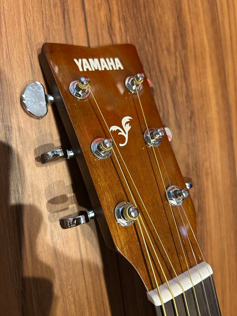 YAMAHA F600アコースティックギター
