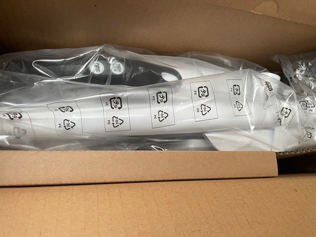 未使用品　makita/マキタ　18V充電式クリーナー　CL182FDFW