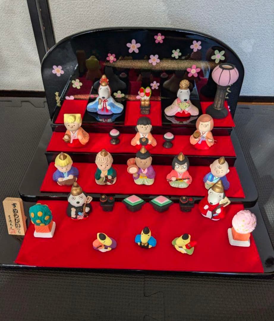 【匿名配送】レア　吉徳大光　スヌーピー　ひな祭り　雛人形　片ぼんぼりなし