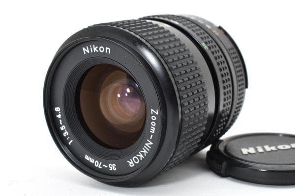 NIKON ZOOM-NIKKOR 35-70mm f3.5〜4.8
