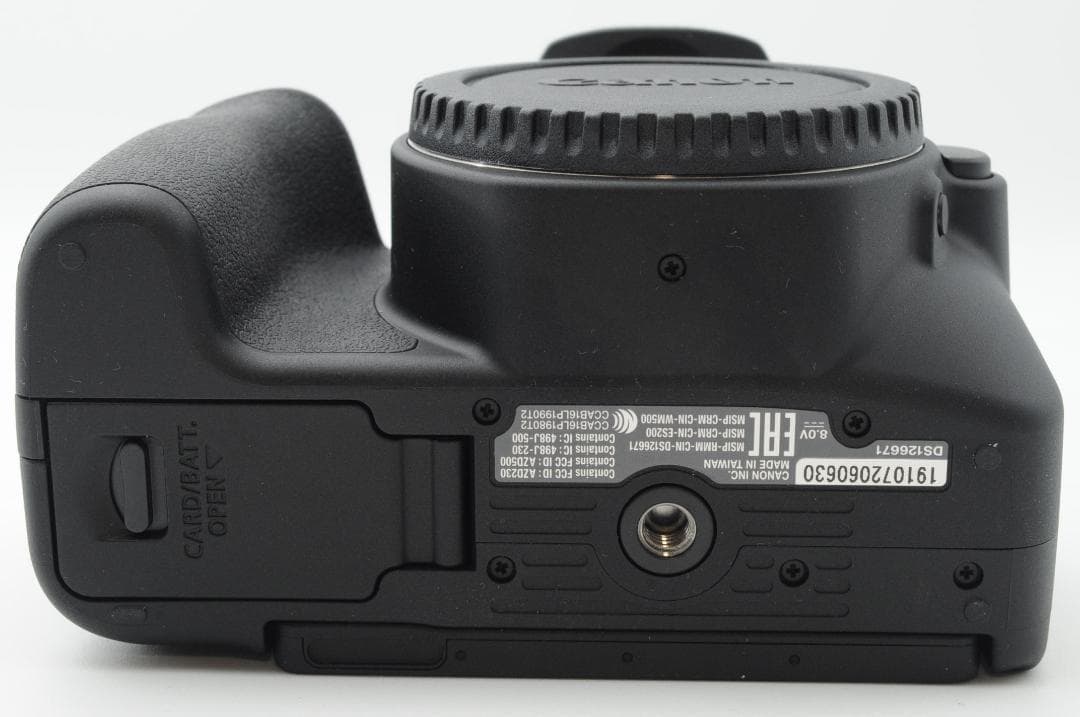 ◆ほぼ新品⑧◆新生活応援◆ Canon EOS Kiss x9 ダブルレンズ