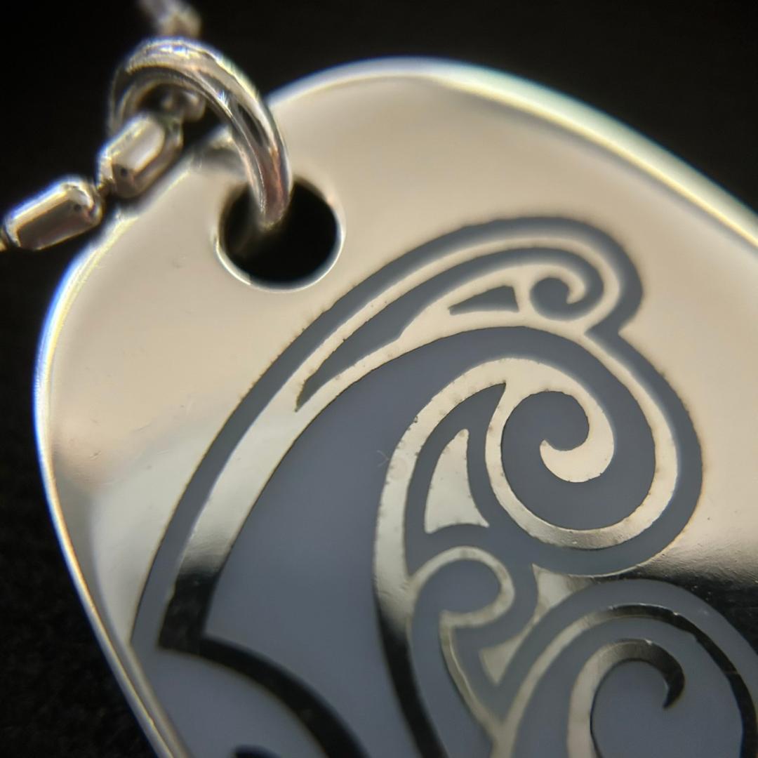 【良品】vivienne westwood ネックスレス ハワイ　0814001