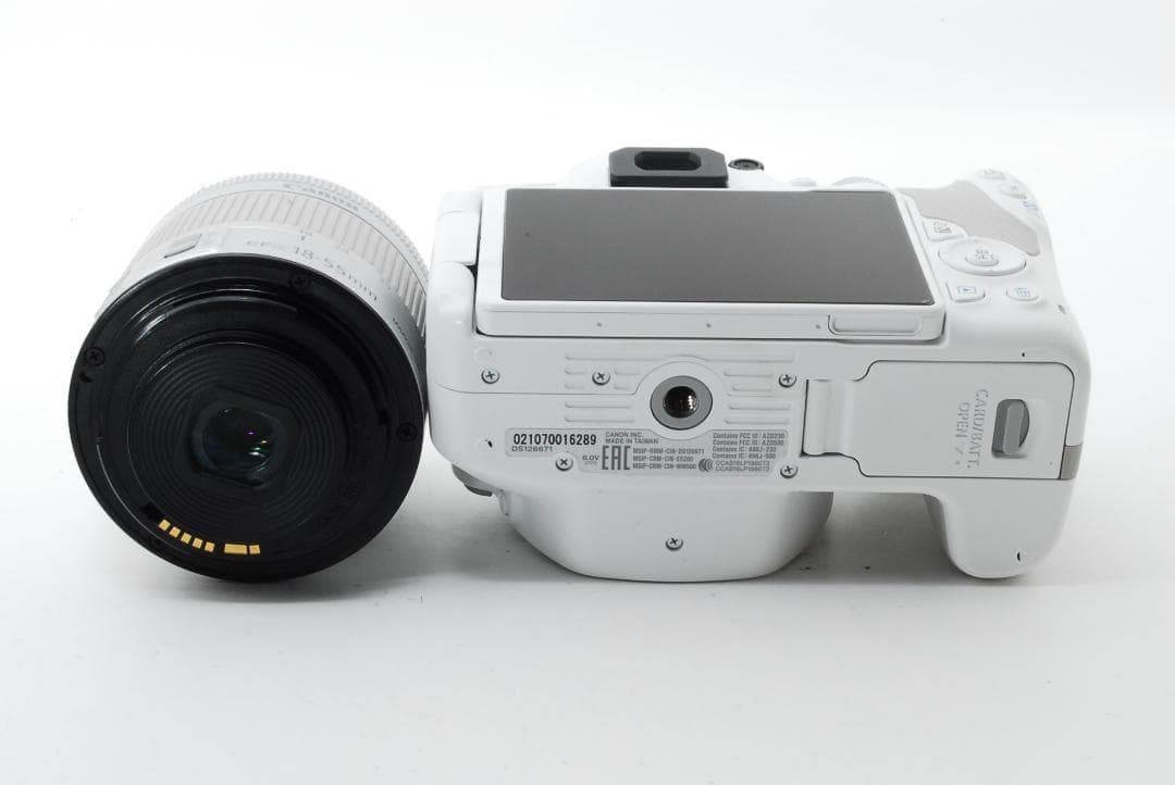 Canon Kiss X9 白 レンズキット 三脚バッグ付