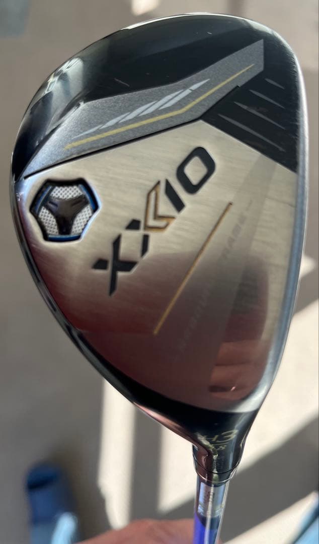 【美品】ゼクシオ13 MP1300 ハイブリッド H3 SR ロフト18