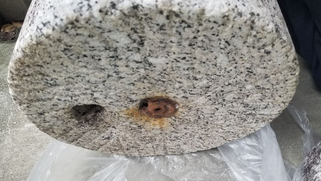 ヴィンテージ　希少品質　御影石　挽き臼　庭石　上下セット