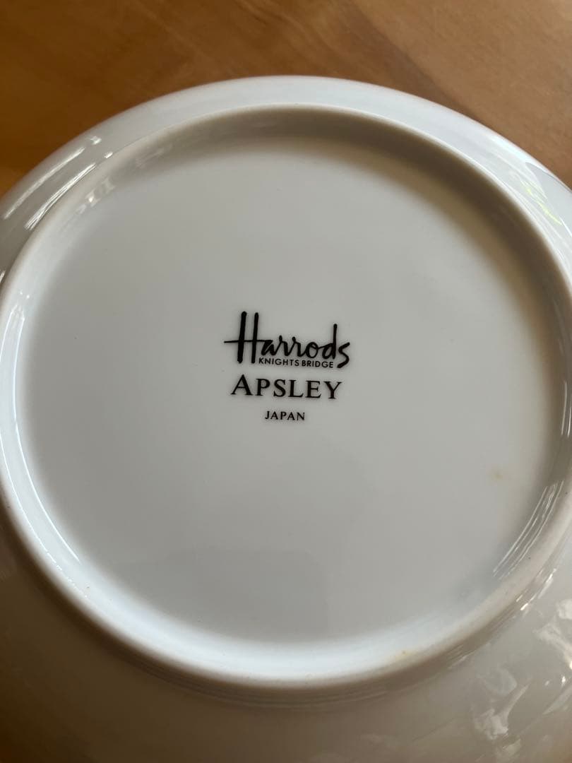 Harrodsホワイトボウル 2個セット 新品