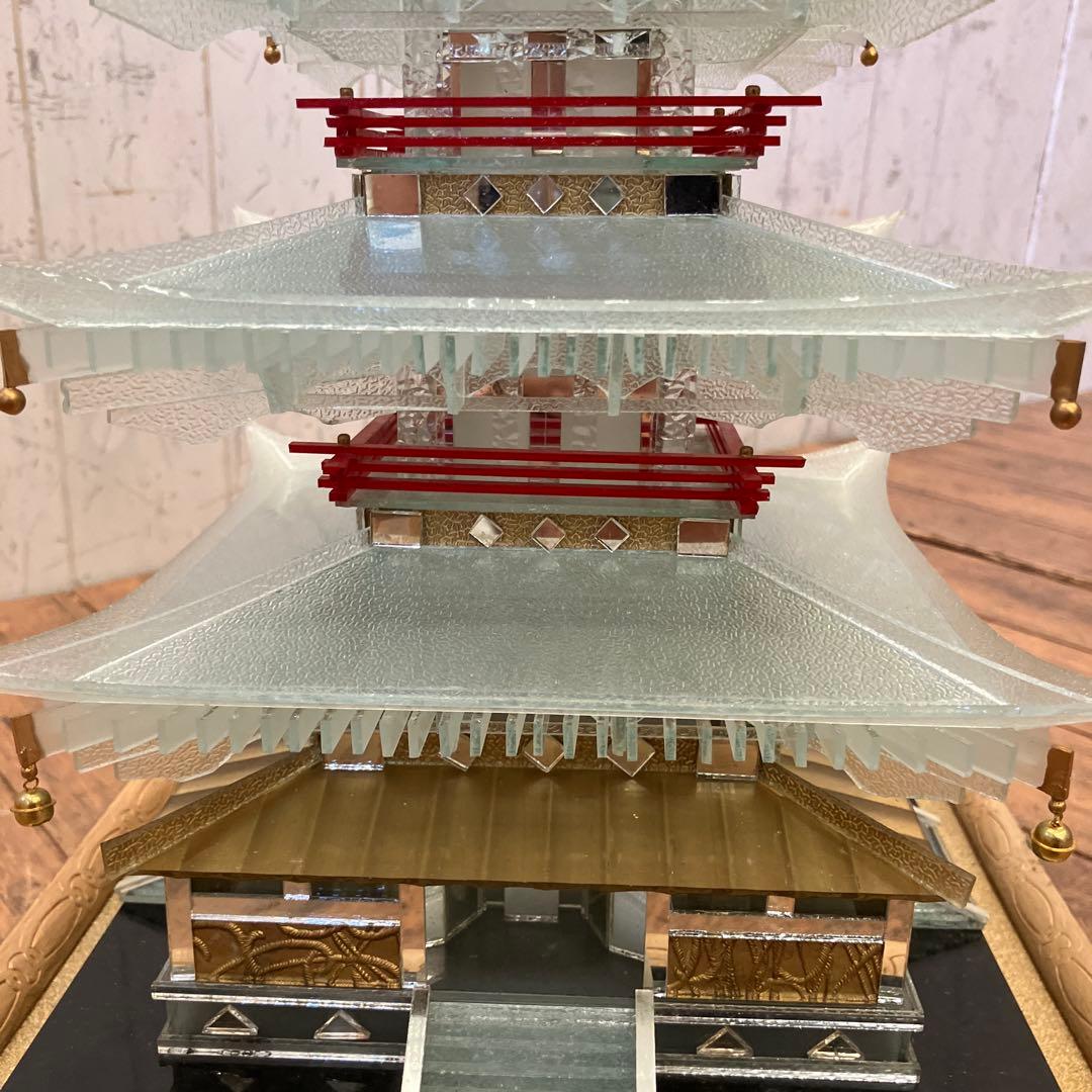 昭和レトロ 五重塔 ガラス製 プラスチック製 模型 装飾品 置物 飾り