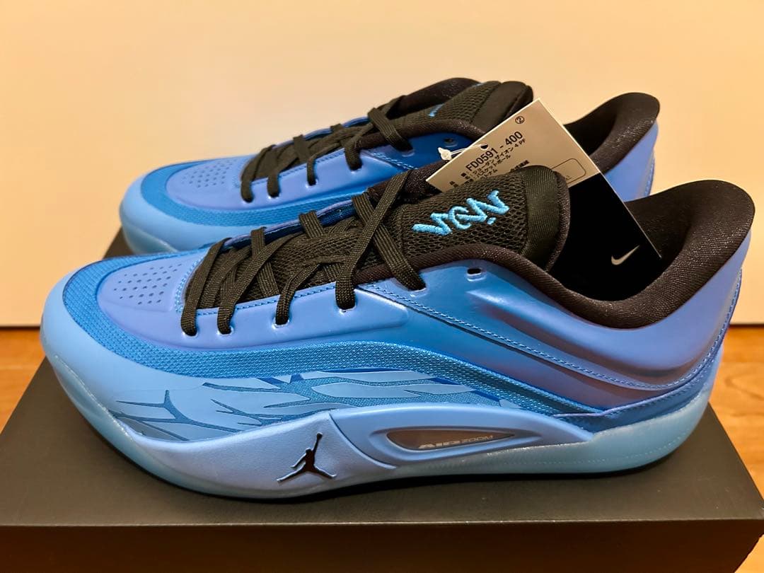 【新品送料込】JORDAN ZION 4 PF \"Iridescence\"