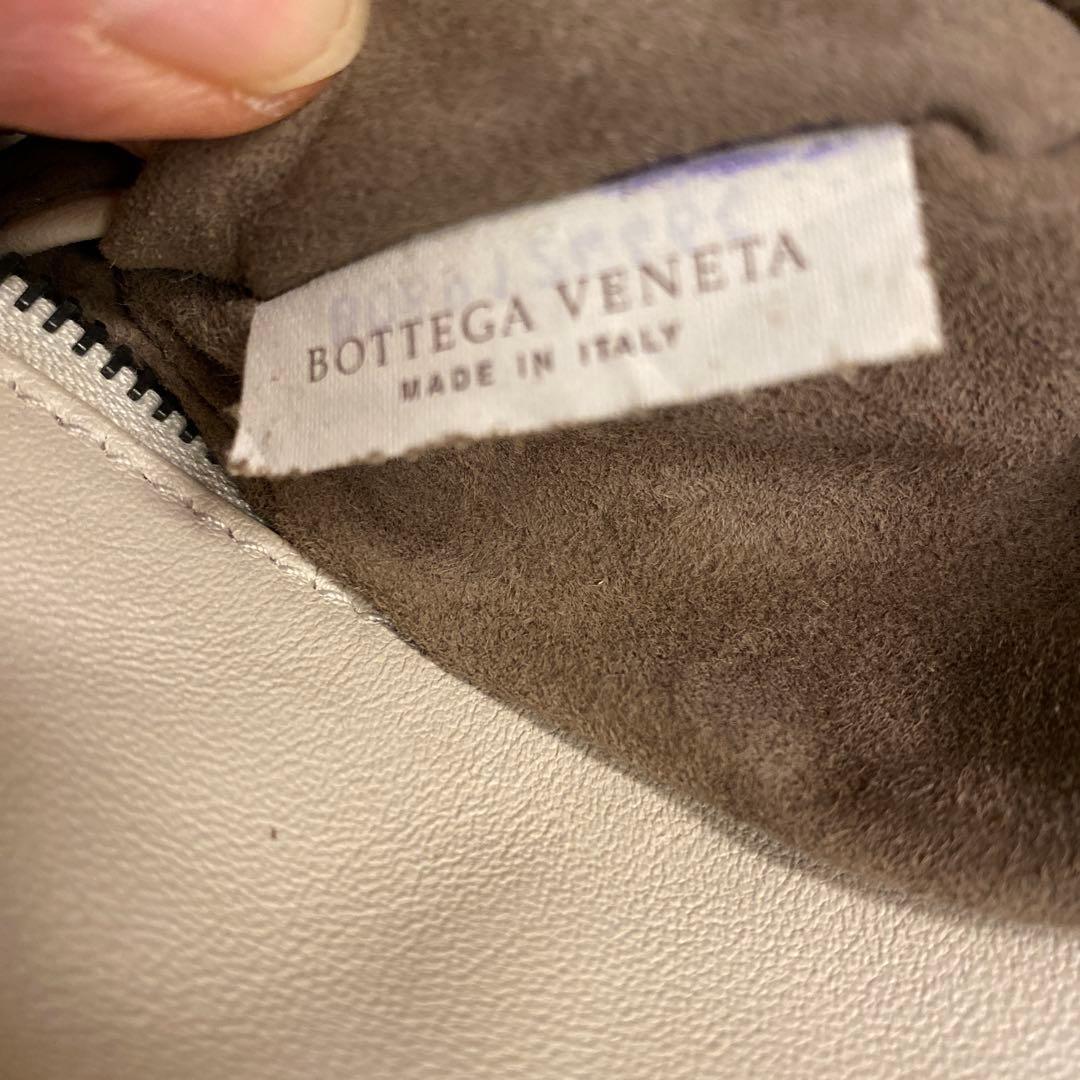 ボッテガヴェネタ　バッグ