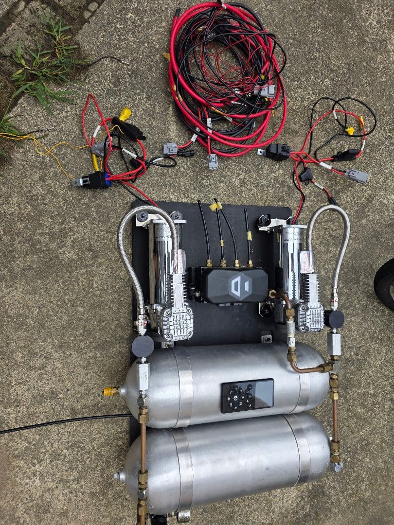 エアサス エアマネジメント エアコンプレッサー アルファード ヴェルファイア