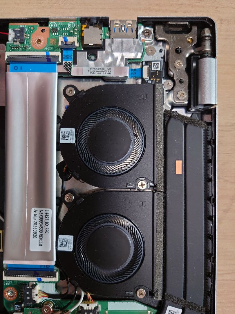 Acer Swift Go 14 ジャンク（Core i5/16GB/有機EL）