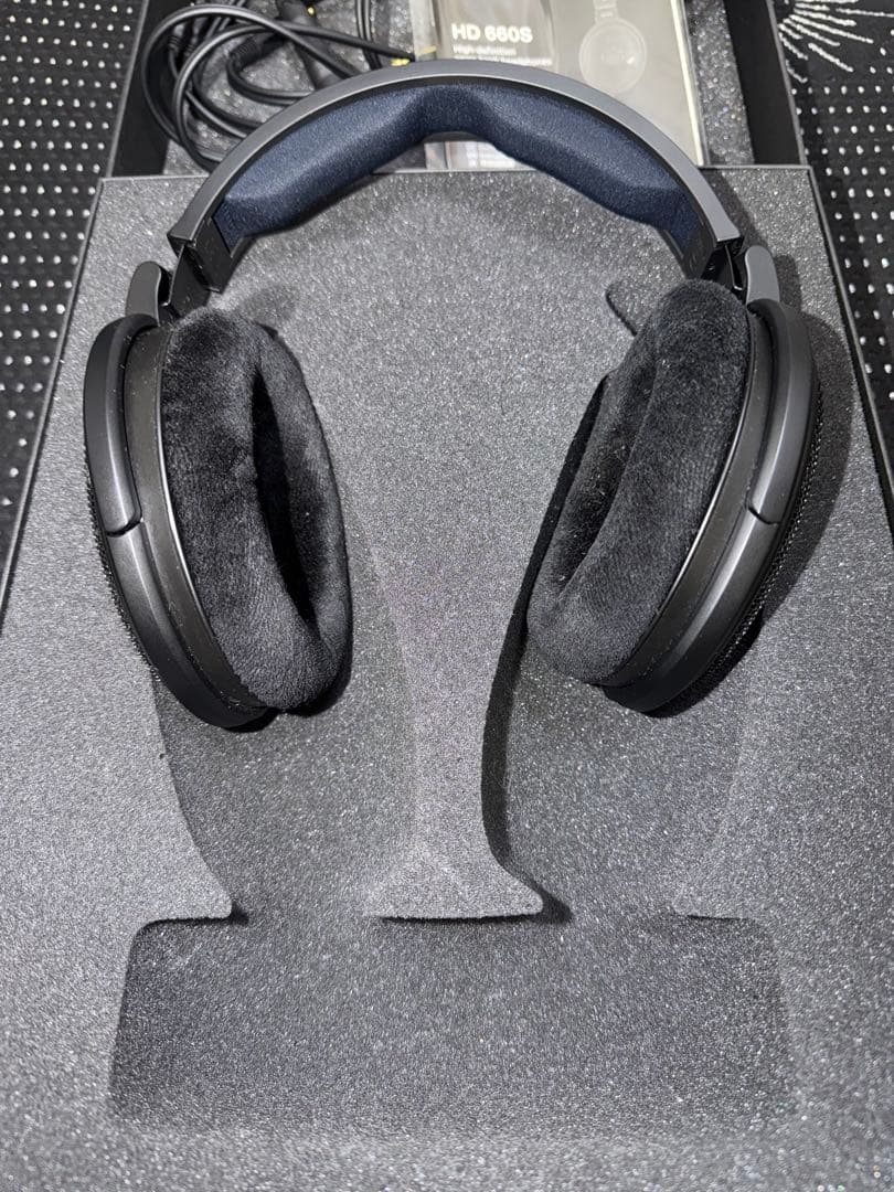 ヘッドホン Sennheiser HD 660S